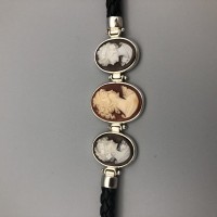 BRACCIALE CON CAMMEI