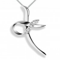 Croce in oro 750% con diamanti