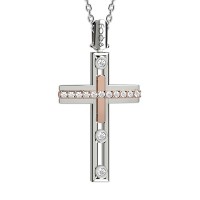Croce in oro 750% con diamanti bianchi