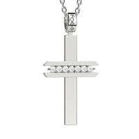 Croce in oro 750% con diamanti bianchi