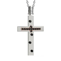 Croce in oro 750% con diamanti neri