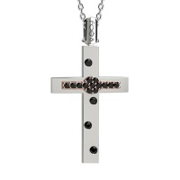 Croce in oro 750% con diamanti neri