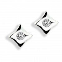 Orecchini in oro 750% con diamanti