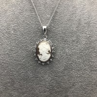 Pendente con Cammeo in Argento