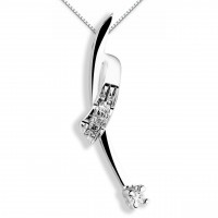 Pendente in oro 750% con diamanti