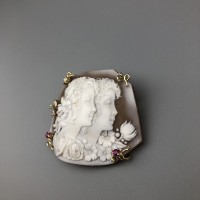 Spilla Ciondolo con Diamante e Rubini