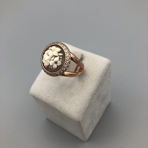ANELLO CON CAMMEO
