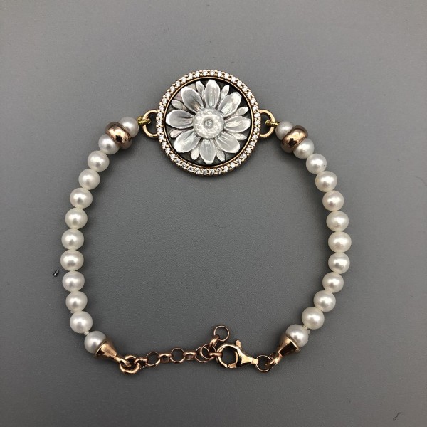 BRACCIALE CON CAMMEO E PERLE