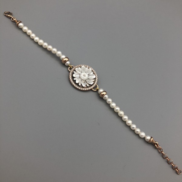 BRACCIALE CON CAMMEO E PERLE