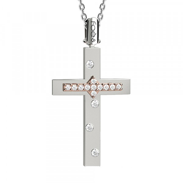 Croce in oro 750% con diamanti bianchi 