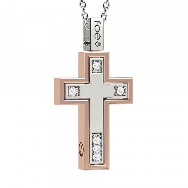 Croce in oro 750% con diamanti bianchi