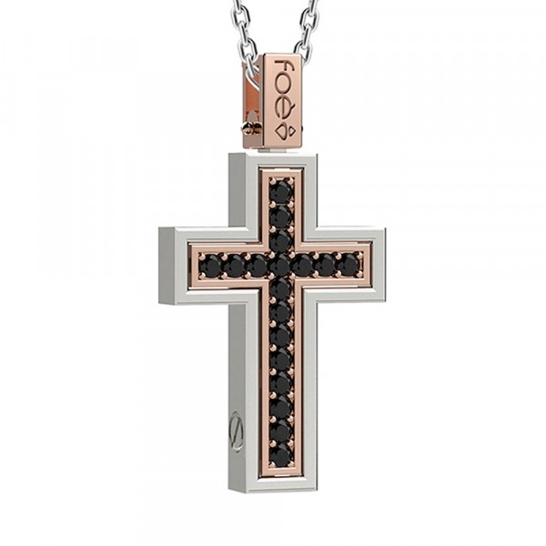 Croce in oro 750% con diamanti neri