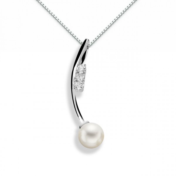 Pendente in oro 750% con diamanti e perla