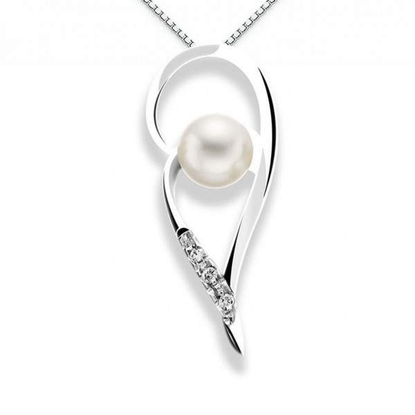 Pendente in oro 750% con diamanti e perla