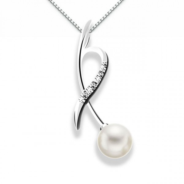 Pendente in oro 750% con diamanti e perla