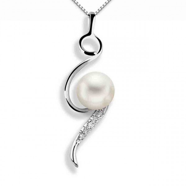 Pendente in oro 750% con diamanti e perla